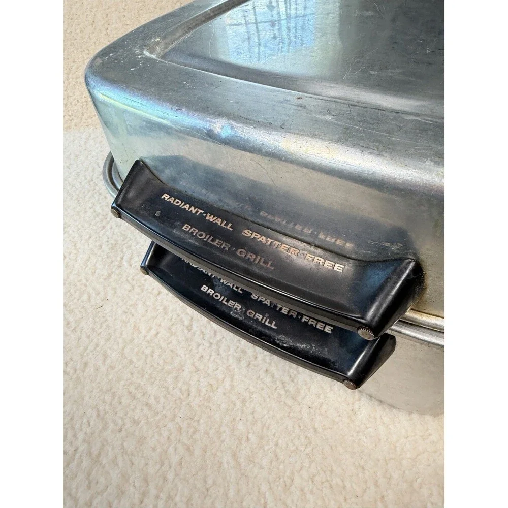 Frigidaire Radiant-Wall Spatter-Free Broiler Grill Vintage Aluminum Pan